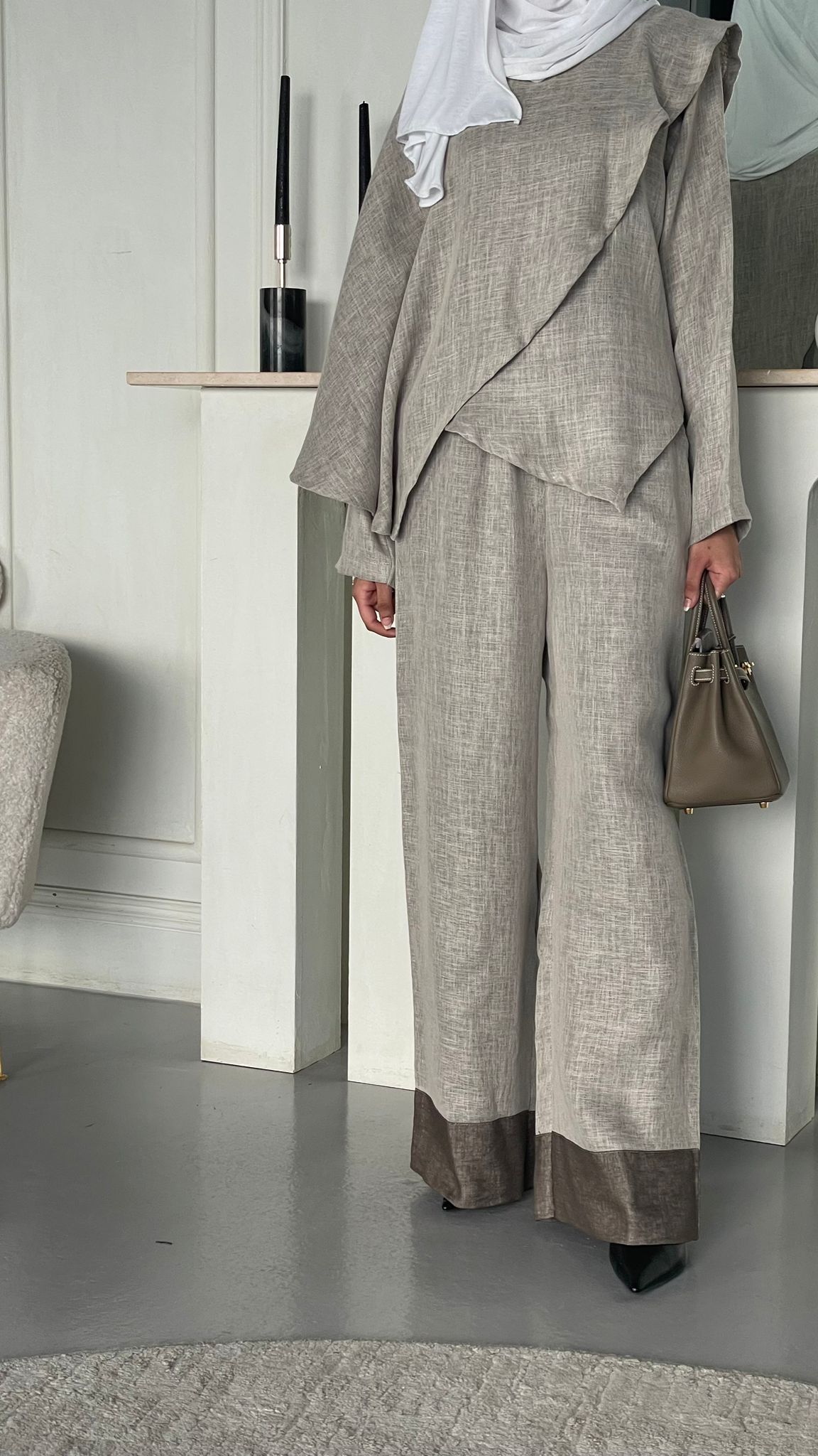 Taupe harmony