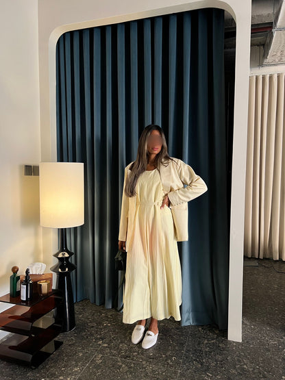 Butter yellow set